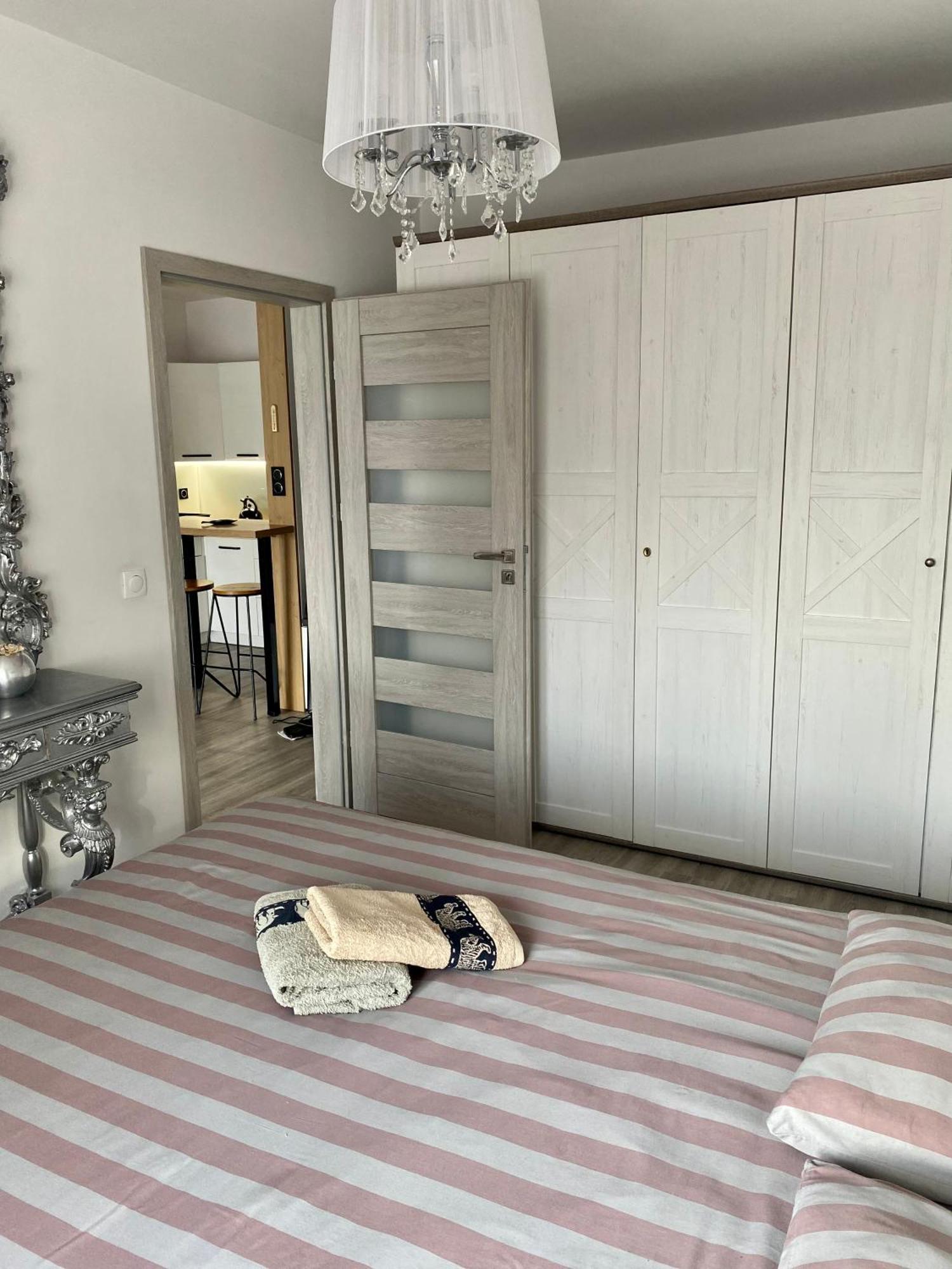 Apartament Na Skrzypka Cieszyn  Buitenkant foto